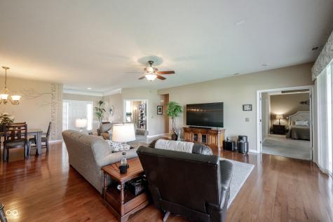 16204 Oliver Street Fishers IN 46037