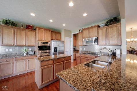 16204 Oliver Street Fishers IN 46037