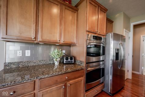16204 Oliver Street Fishers IN 46037
