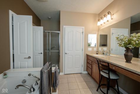 16204 Oliver Street Fishers IN 46037
