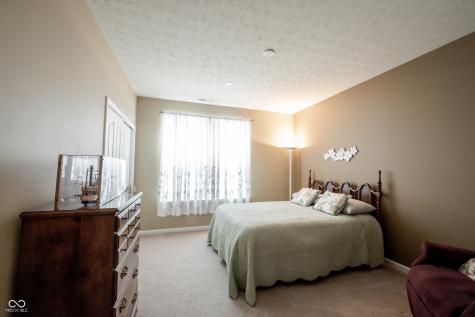 16204 Oliver Street Fishers IN 46037