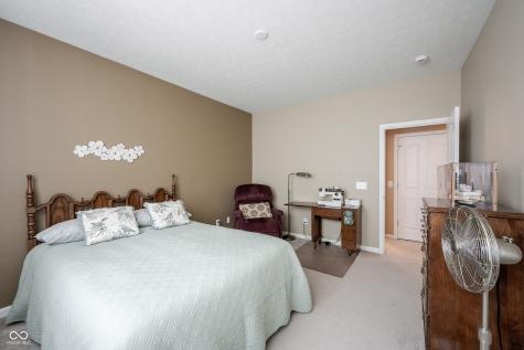 16204 Oliver Street Fishers IN 46037
