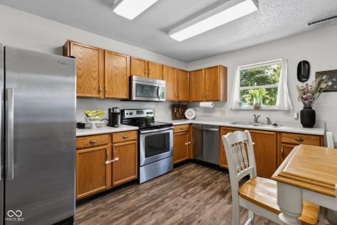 8334 Spring Wind Drive Indianapolis IN 46239