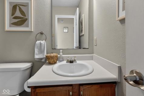 8334 Spring Wind Drive Indianapolis IN 46239