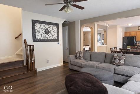 10811 Meadow Wing Court Noblesville IN 46060
