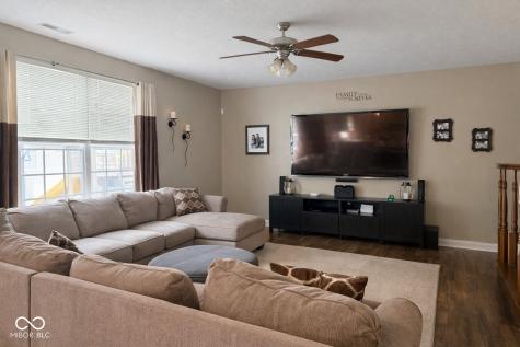 10811 Meadow Wing Court Noblesville IN 46060
