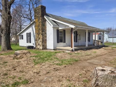 210 N Lessie Street Worthington IN 47471