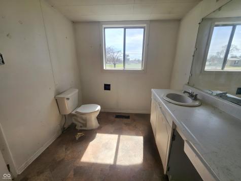 210 N Lessie Street Worthington IN 47471