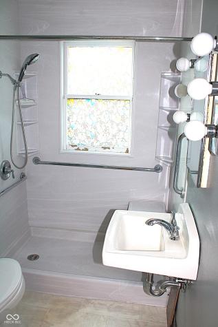 181 W Broadway Street Danville IN 46122