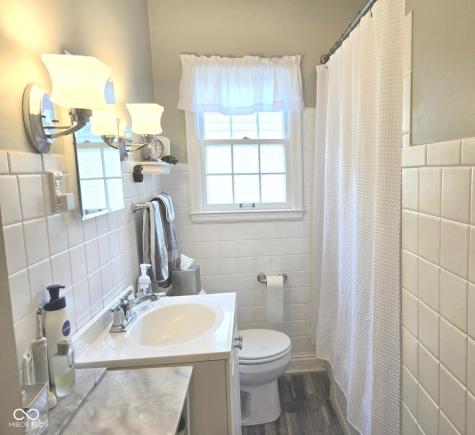 145 Woodside Avenue Indianapolis IN 46219