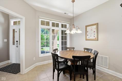 8836 Crystal River Drive Indianapolis IN 46240