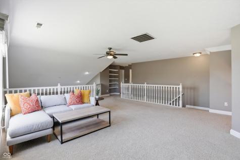 8836 Crystal River Drive Indianapolis IN 46240