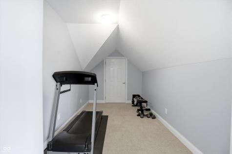 8836 Crystal River Drive Indianapolis IN 46240