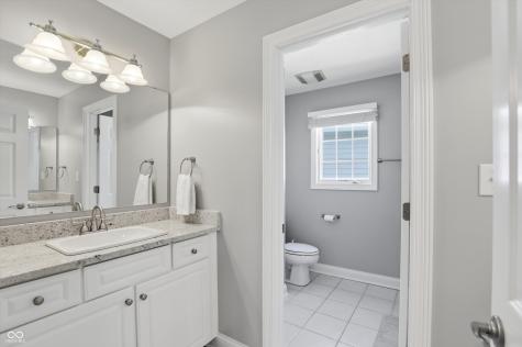 8836 Crystal River Drive Indianapolis IN 46240