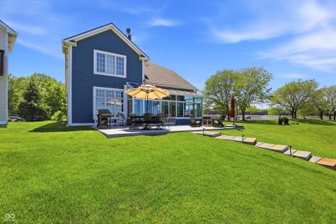 8836 Crystal River Drive Indianapolis IN 46240