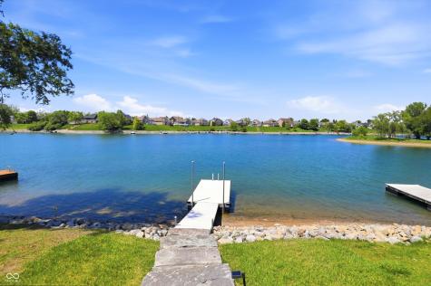 8836 Crystal River Drive Indianapolis IN 46240