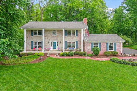 20 Wildwood Drive Carmel IN 46032