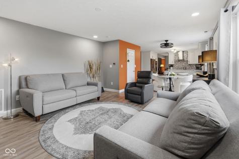 6400 Avalon Boulevard Avon IN 46123