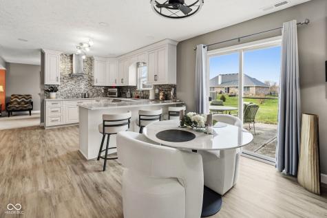 6400 Avalon Boulevard Avon IN 46123