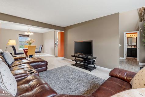6400 Avalon Boulevard Avon IN 46123