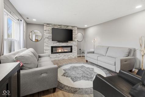 6400 Avalon Boulevard Avon IN 46123