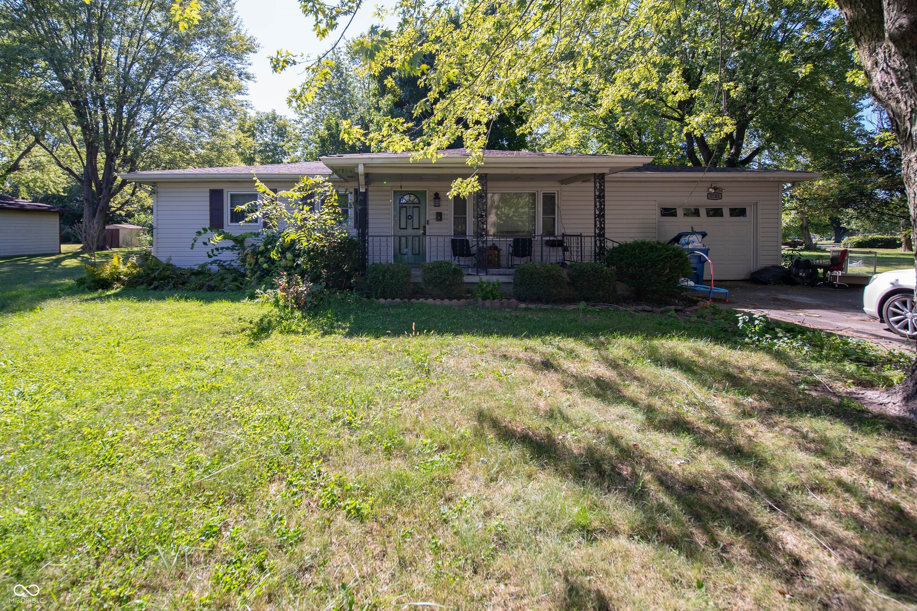 5741 W Mooresville Road Indianapolis IN 46221