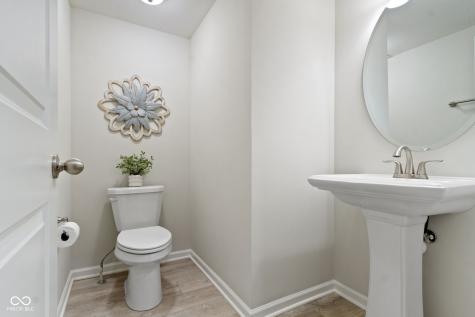 588 Steinbeck Place Carmel IN 46032