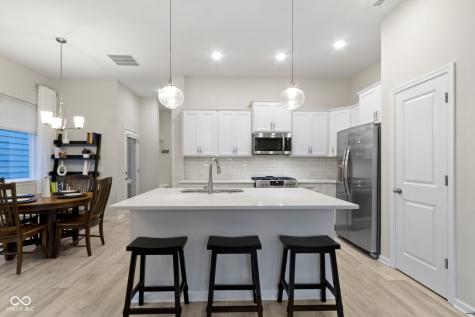 588 Steinbeck Place Carmel IN 46032