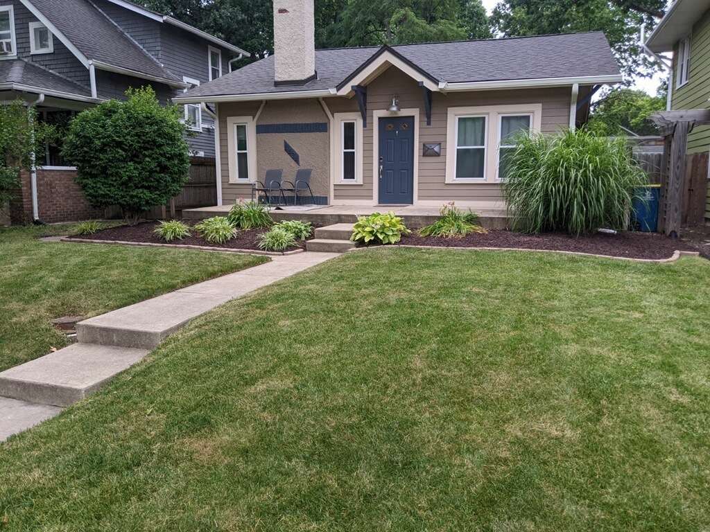 4424 Carrollton Avenue Indianapolis IN 46205