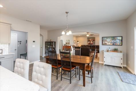 1906 Doncaster Drive Avon IN 46123