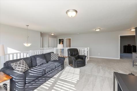 1906 Doncaster Drive Avon IN 46123