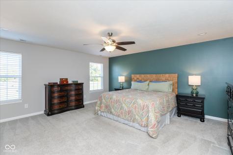 1906 Doncaster Drive Avon IN 46123