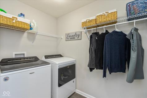 1906 Doncaster Drive Avon IN 46123