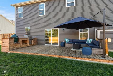 1906 Doncaster Drive Avon IN 46123