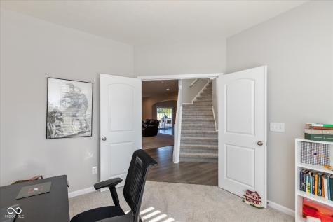 1906 Doncaster Drive Avon IN 46123
