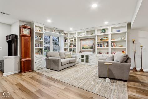 11023 Eaton Court Fishers IN 46038