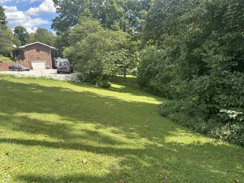 1357 S Haslers Road Bloomfield IN 47424