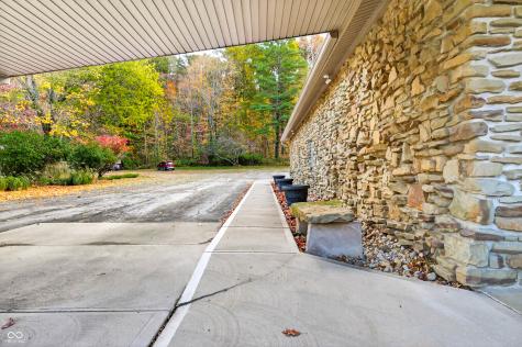 2123 Greasy Creek Road Nashville IN 47448