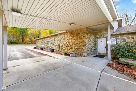 2123 Greasy Creek Road Nashville IN 47448