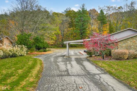 2123 Greasy Creek Road Nashville IN 47448