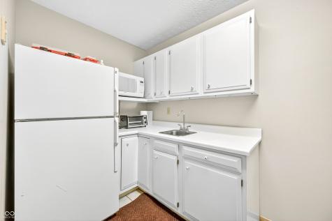 2123 Greasy Creek Road Nashville IN 47448