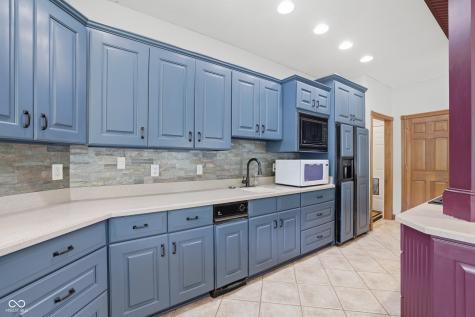 8101 Wellsbrook Drive Indianapolis IN 46278