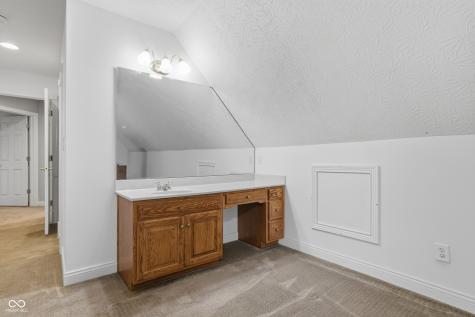8101 Wellsbrook Drive Indianapolis IN 46278