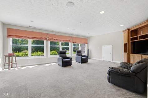 8101 Wellsbrook Drive Indianapolis IN 46278