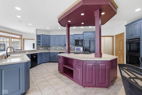 8101 Wellsbrook Drive Indianapolis IN 46278