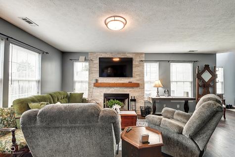 3648 Fieldmint Court Indianapolis IN 46235