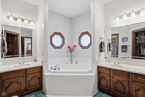 6010 Fawnwood Drive Greenwood IN 46143