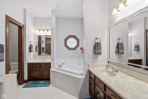 6010 Fawnwood Drive Greenwood IN 46143