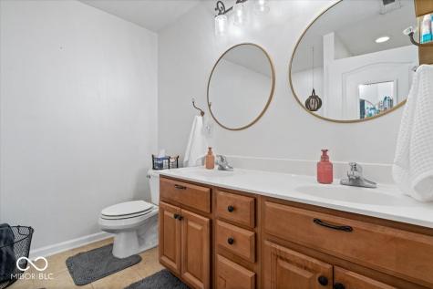 1905 Persimmon Grove Drive Indianapolis IN 46234