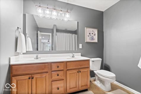 1905 Persimmon Grove Drive Indianapolis IN 46234